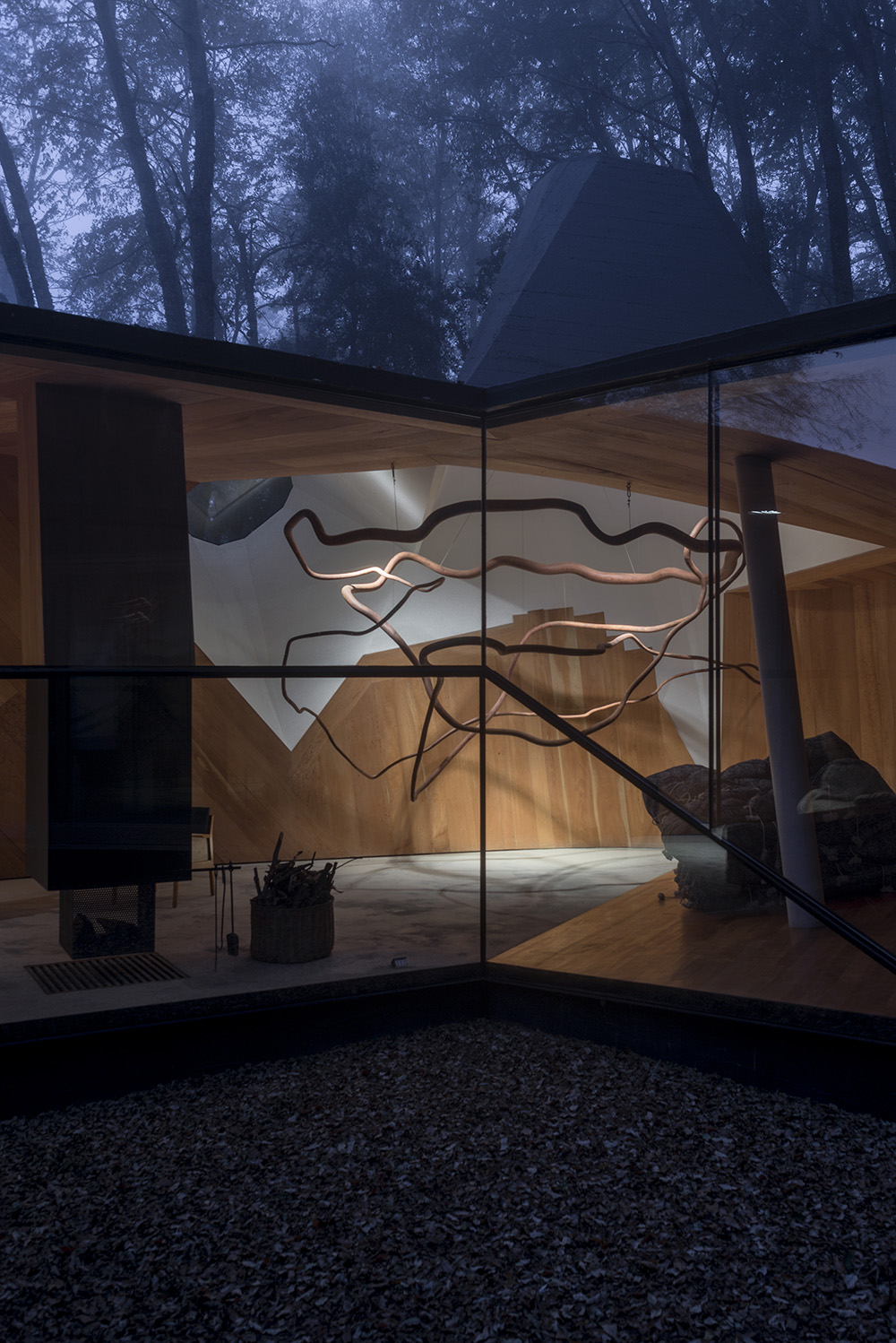 House for the Poem of the Right Angle